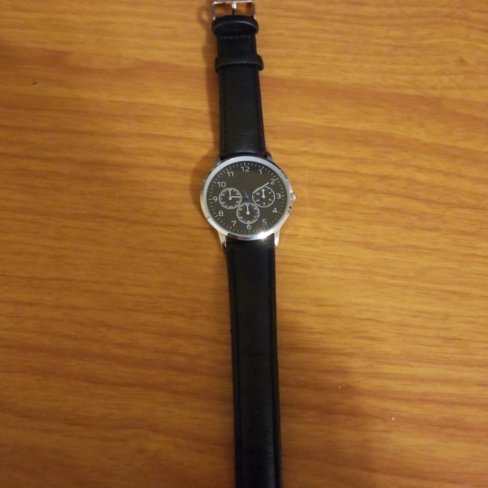 (Free with purchase) black watch